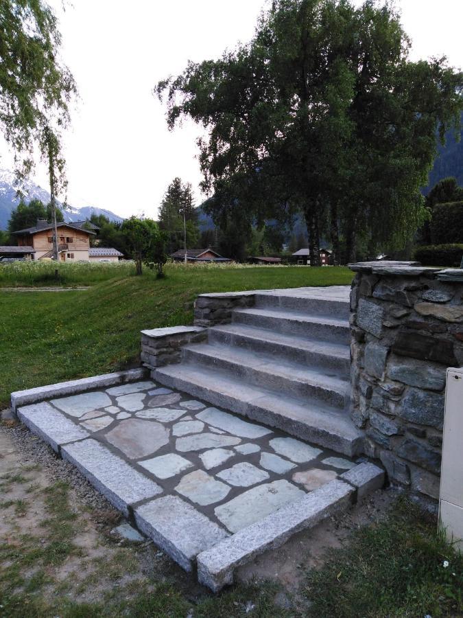Appartement Avec Terrasse Chamonix Buitenkant foto